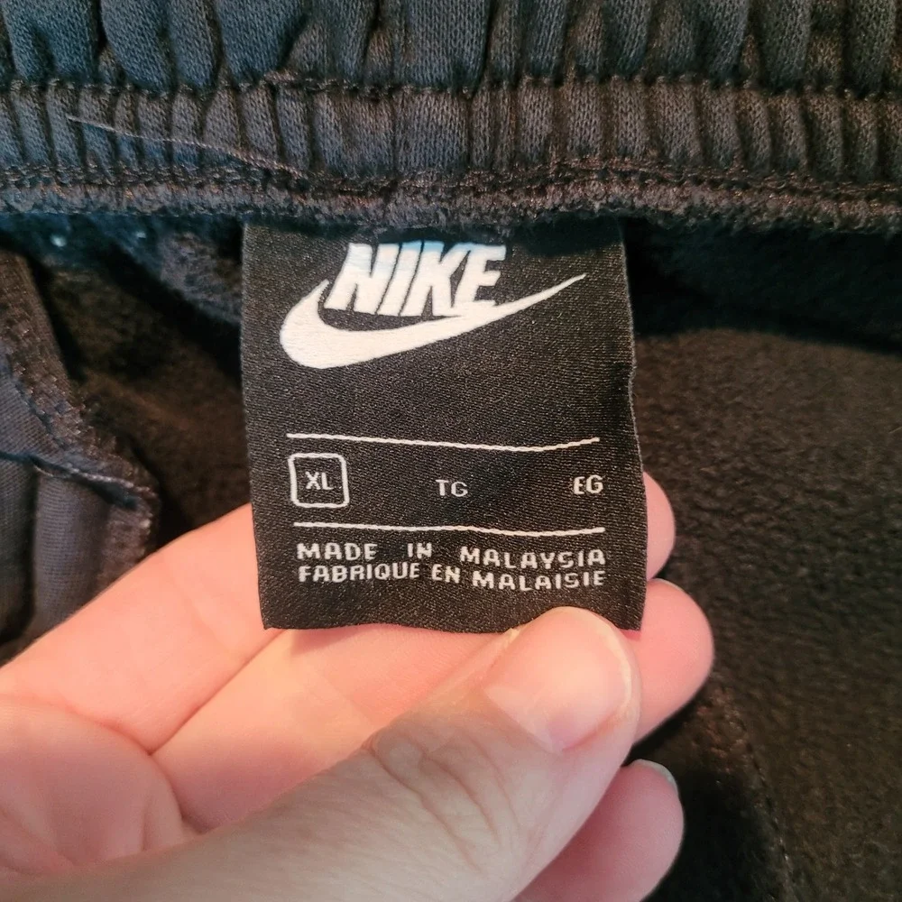 Nike Mens XL Sportswear Club Fleece Joggers Black Sweatpants Sporty Athleisure